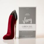 Very Good Girl – من Carolina Herrera
