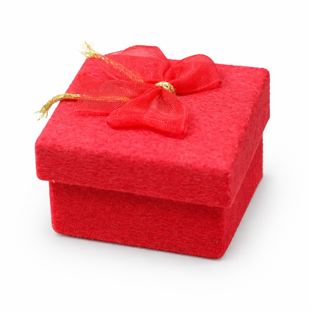 علبة هدايا مخمل فاخرة للمجوهرات – لون أحمر مع فيونكة ذهبية